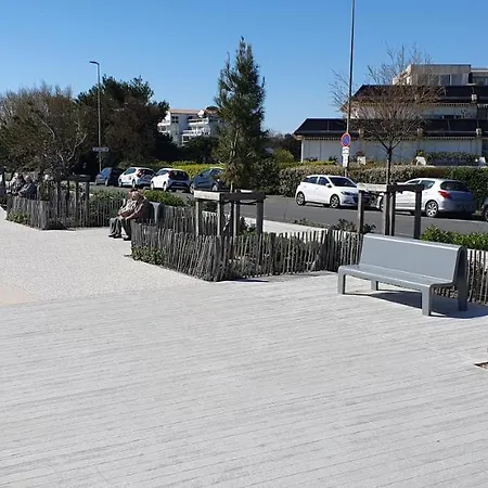 Grand Studio Chaleureux A Port Neuf * La Rochelle (Charente-Maritime)