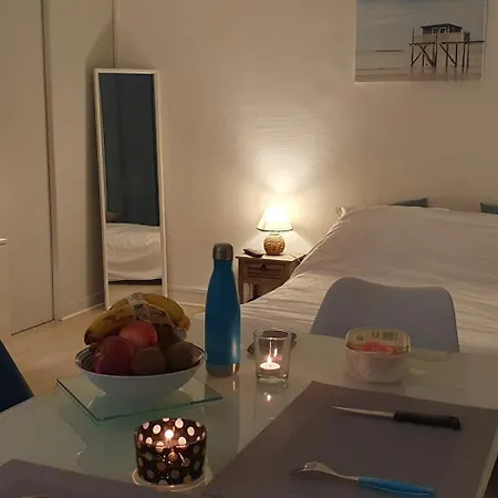 Grand Studio Chaleureux à Port Neuf Appartement La Rochelle (Charente-Maritime)